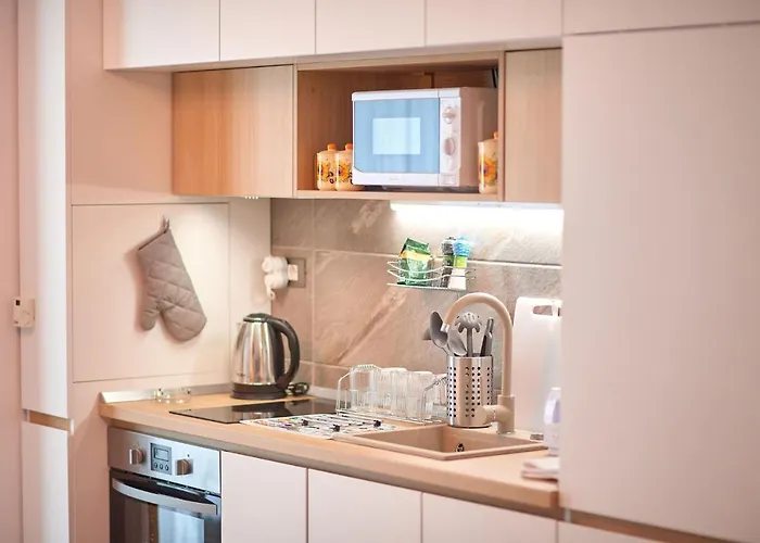 Opal Luxury 92 N Pool דירה *